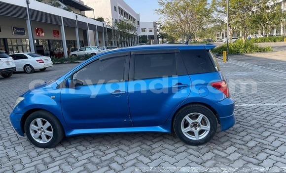 Buy Used Toyota IST Blue Car in Chililabombwe in Copperbelt Buy Used Toyota IST Blue Car in Chililabombwe in Copperbelt