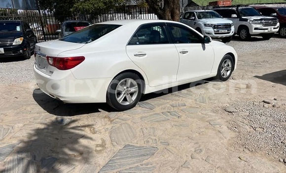 Acheter Occasion Voiture Toyota Mark X Blanc à Chinsali, Nord Acheter Occasion Voiture Toyota Mark X Blanc à Chinsali, Nord