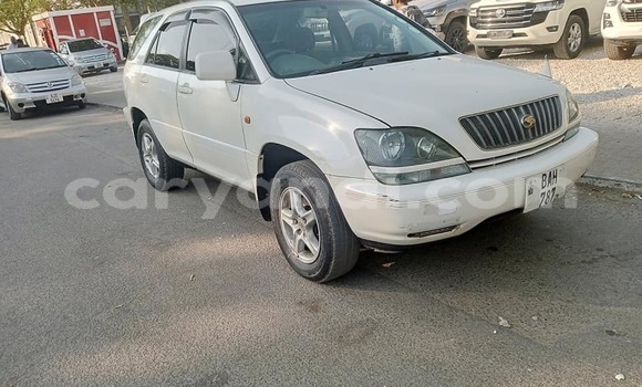 Acheter Occasion Voiture Toyota Harrier Blanc à Chilanga, Lusaka Acheter Occasion Voiture Toyota Harrier Blanc à Chilanga, Lusaka