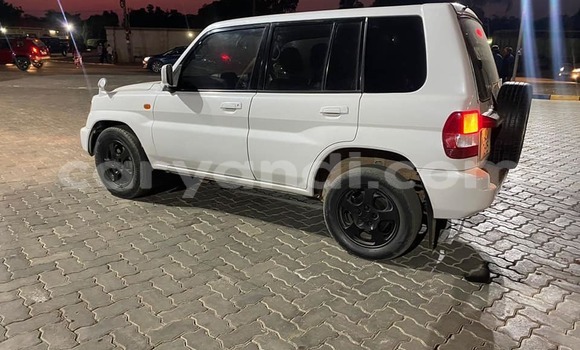 Acheter Occasion Voiture Mitsubishi Pajero iO Blanc à Chililabombwe, Copperbelt Acheter Occasion Voiture Mitsubishi Pajero iO Blanc à Chililabombwe, Copperbelt