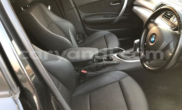 Acheter Occasion Voiture BMW 1–Series Noir à Chingola, Zambie Acheter Occasion Voiture BMW 1–Series Noir à Chingola, Zambie