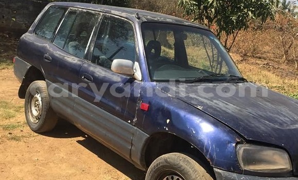 Acheter Occasion Voiture Toyota RAV4 Noir à Chingola, Zambie Acheter Occasion Voiture Toyota RAV4 Noir à Chingola, Zambie