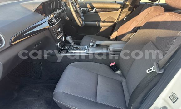 Buy Import Mercedes‒Benz C–Class White Car in Lusaka in Zambia