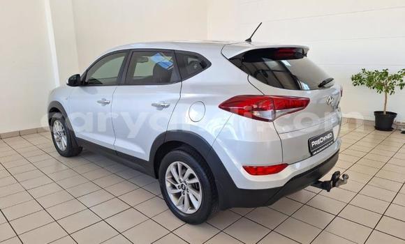 Acheter Occasion Voiture Hyundai Tucson Gris à Livingstone, Zambie Acheter Occasion Voiture Hyundai Tucson Gris à Livingstone, Zambie