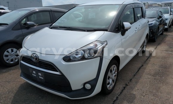 Nunua Ilio tumika Toyota Sienta Nyeupe Gari ndani ya Livingstone nchini Zambia Nunua Ilio tumika Toyota Sienta Nyeupe Gari ndani ya Livingstone nchini Zambia