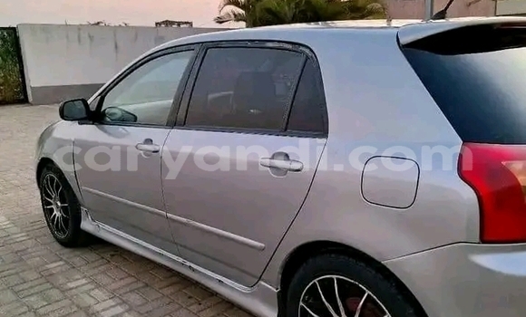 Acheter Occasion Voiture Toyota Runx Autre à Lusaka, Zambie Acheter Occasion Voiture Toyota Runx Autre à Lusaka, Zambie