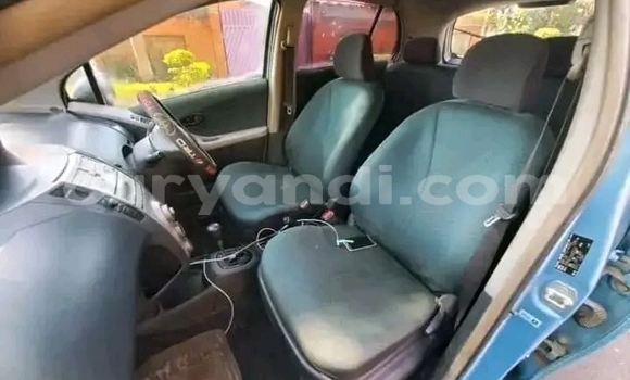 Acheter Occasion Voiture Toyota Vitz Bleu à Lusaka, Zambie Acheter Occasion Voiture Toyota Vitz Bleu à Lusaka, Zambie