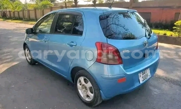Acheter Occasion Voiture Toyota Vitz Bleu à Lusaka, Zambie Acheter Occasion Voiture Toyota Vitz Bleu à Lusaka, Zambie