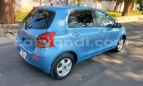 Acheter Occasion Voiture Toyota Vitz Bleu à Lusaka, Zambie Acheter Occasion Voiture Toyota Vitz Bleu à Lusaka, Zambie
