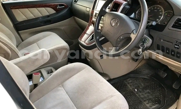 Nunua Ilio tumika Toyota Alphard Nyeupe Gari ndani ya Lusaka nchini Zambia Nunua Ilio tumika Toyota Alphard Nyeupe Gari ndani ya Lusaka nchini Zambia