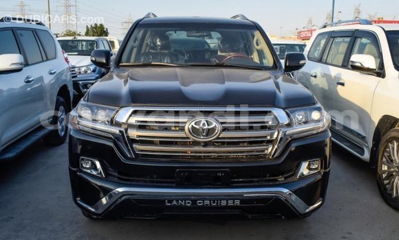 Acheter Import Voiture Toyota Land Cruiser Noir à Import - Dubai, Zambie Acheter Import Voiture Toyota Land Cruiser Noir à Import - Dubai, Zambie