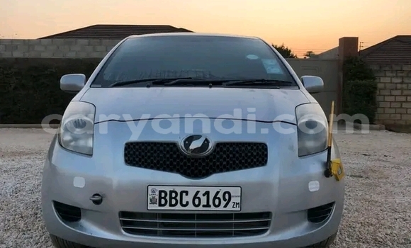Tenga Tsaru Toyota Vitz Zvimwe Mota in Kasama in Zambia Tenga Tsaru Toyota Vitz Zvimwe Mota in Kasama in Zambia