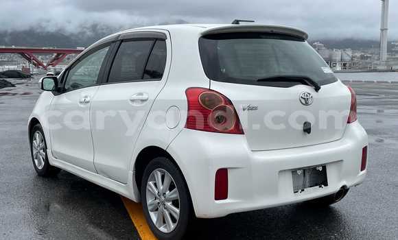 Buy Used Toyota Vitz White Car in Livingstone in Zambia Buy Used Toyota Vitz White Car in Livingstone in Zambia