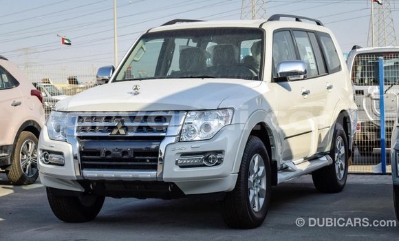 Nunua Imported Mitsubishi Pajero Nyeupe Gari ndani ya Import - Dubai nchini Zambia Nunua Imported Mitsubishi Pajero Nyeupe Gari ndani ya Import - Dubai nchini Zambia