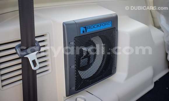 Nunua Imported Mitsubishi Pajero Nyeupe Gari ndani ya Import - Dubai nchini Zambia Nunua Imported Mitsubishi Pajero Nyeupe Gari ndani ya Import - Dubai nchini Zambia