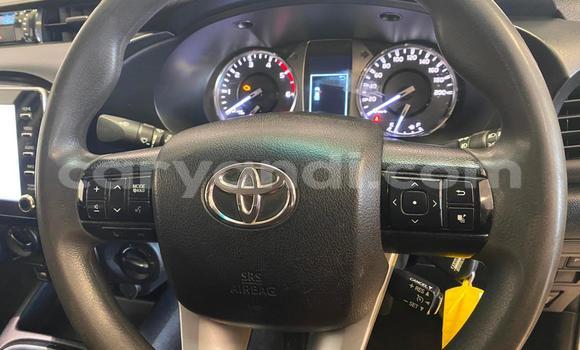 Buy Used Toyota Hilux White Car in Kitwe in Zambia Buy Used Toyota Hilux White Car in Kitwe in Zambia