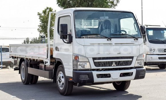 Buy Import Mitsubishi Canter White Truck in Import - Dubai in Zambia Buy Import Mitsubishi Canter White Truck in Import - Dubai in Zambia