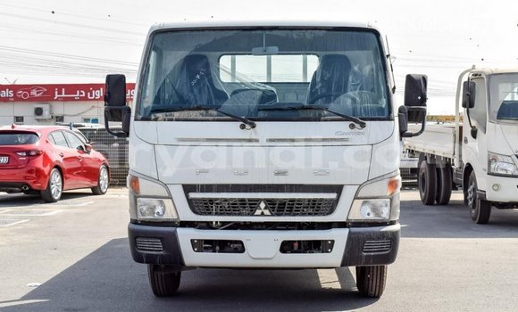 Buy Import Mitsubishi Canter White Truck in Import - Dubai in Zambia Buy Import Mitsubishi Canter White Truck in Import - Dubai in Zambia