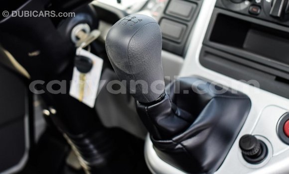 Buy Import Mitsubishi Canter White Truck in Import - Dubai in Zambia Buy Import Mitsubishi Canter White Truck in Import - Dubai in Zambia