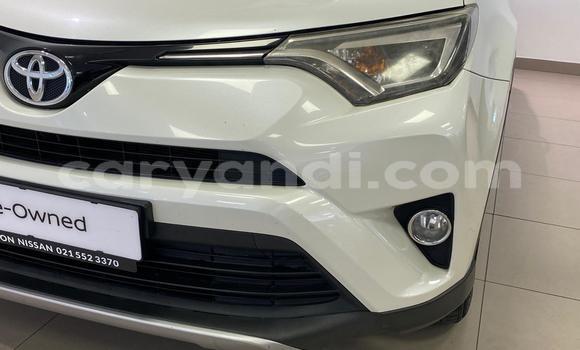 Buy Used Toyota RAV4 White Car in Chinsali in Northern Buy Used Toyota RAV4 White Car in Chinsali in Northern