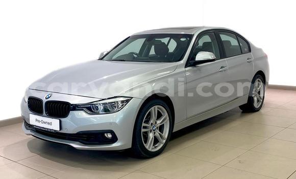 Acheter Occasion Voiture BMW 3–Series Gris à Chingola, Zambie Acheter Occasion Voiture BMW 3–Series Gris à Chingola, Zambie