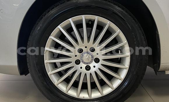 Buy Used Mercedes‒Benz Vito Silver Car in Lusaka in Zambia Buy Used Mercedes‒Benz Vito Silver Car in Lusaka in Zambia