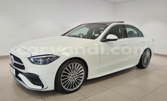 Buy Used Mercedes‒Benz C–Class White Car in Lusaka in Zambia Buy Used Mercedes‒Benz C–Class White Car in Lusaka in Zambia