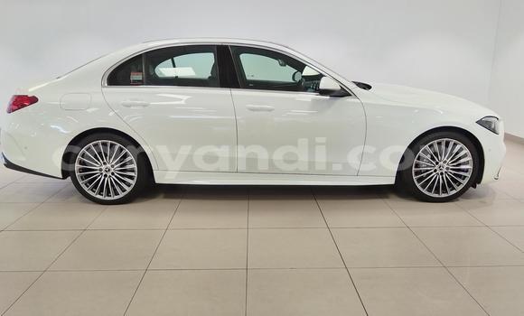 Buy Used Mercedes‒Benz C–Class White Car in Lusaka in Zambia Buy Used Mercedes‒Benz C–Class White Car in Lusaka in Zambia