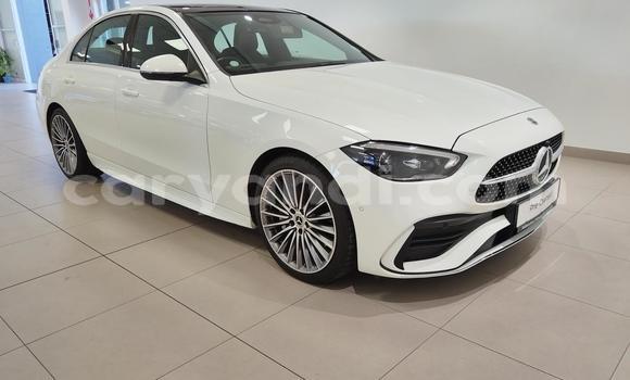 Buy Used Mercedes‒Benz C–Class White Car in Lusaka in Zambia Buy Used Mercedes‒Benz C–Class White Car in Lusaka in Zambia