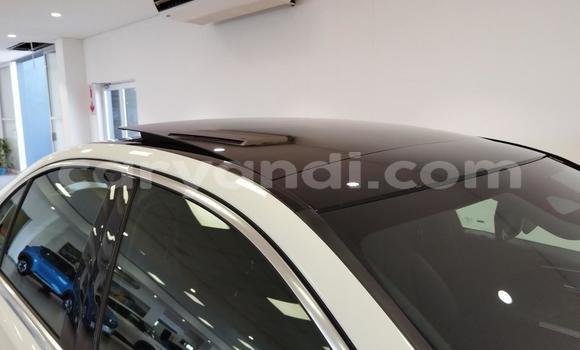 Buy Used Mercedes‒Benz C–Class White Car in Lusaka in Zambia Buy Used Mercedes‒Benz C–Class White Car in Lusaka in Zambia