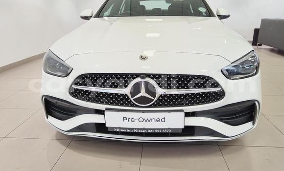Buy Used Mercedes‒Benz C–Class White Car in Lusaka in Zambia Buy Used Mercedes‒Benz C–Class White Car in Lusaka in Zambia