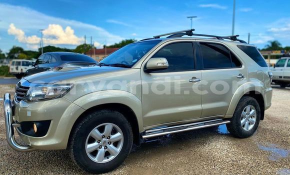 Acheter Occasion Voiture Toyota Fortuner Autre à Chingola, Zambie Acheter Occasion Voiture Toyota Fortuner Autre à Chingola, Zambie