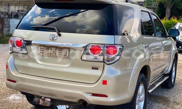 Acheter Occasion Voiture Toyota Fortuner Autre à Chingola, Zambie Acheter Occasion Voiture Toyota Fortuner Autre à Chingola, Zambie