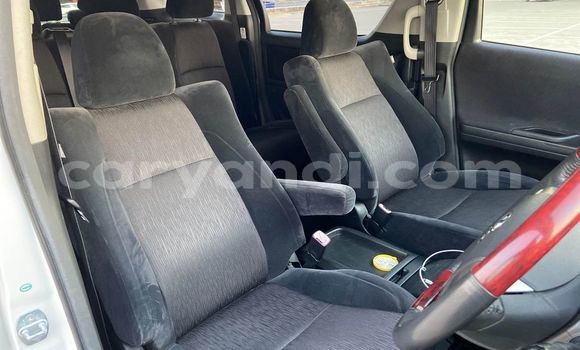 Acheter Occasion Voiture Toyota Alphard Blanc à Choma, Du sud Acheter Occasion Voiture Toyota Alphard Blanc à Choma, Du sud