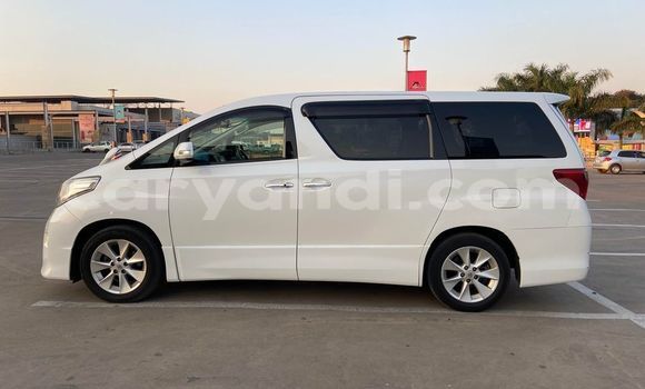 Acheter Occasion Voiture Toyota Alphard Blanc à Choma, Du sud Acheter Occasion Voiture Toyota Alphard Blanc à Choma, Du sud