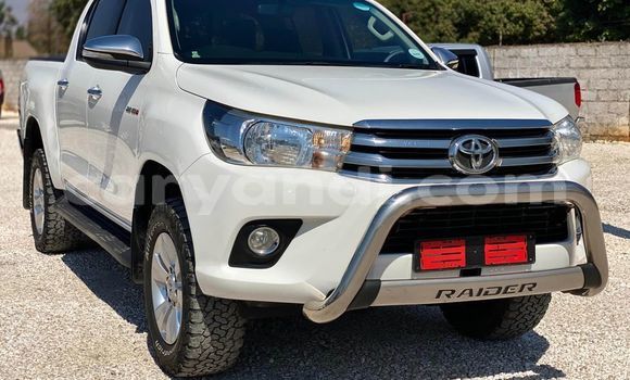 Acheter Occasion Voiture Toyota Hilux Blanc à Chingola, Zambie Acheter Occasion Voiture Toyota Hilux Blanc à Chingola, Zambie