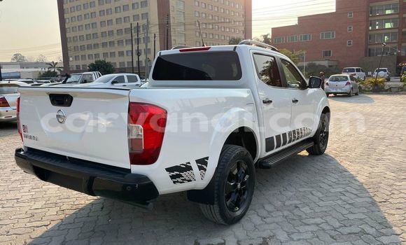 Acheter Occasion Voiture Nissan Navara Blanc à Chingola, Zambie Acheter Occasion Voiture Nissan Navara Blanc à Chingola, Zambie