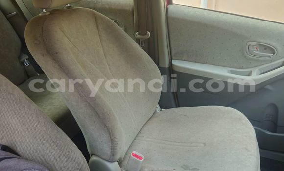 Acheter Occasion Voiture Toyota Vitz Rouge à Chinsali, Nord Acheter Occasion Voiture Toyota Vitz Rouge à Chinsali, Nord