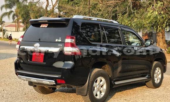 Acheter Occasion Voiture Toyota Land Cruiser Prado Noir à Chingola, Zambie Acheter Occasion Voiture Toyota Land Cruiser Prado Noir à Chingola, Zambie