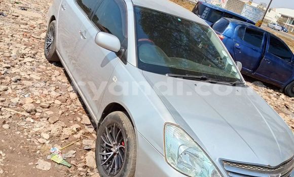 Acheter Occasion Voiture Toyota Allion Blanc à Chililabombwe, Copperbelt