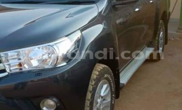 Acheter Occasion Voiture Toyota Hilux Noir à Lusaka, Zambie