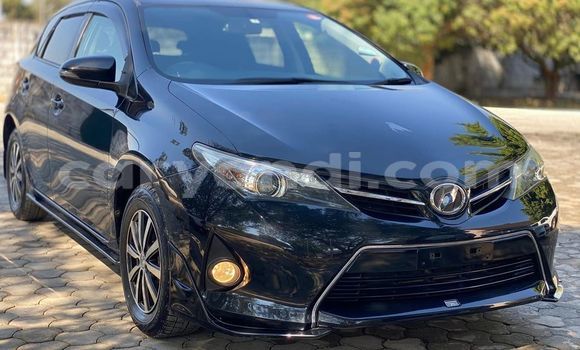 Buy Used Toyota Auris Black Car in Chingola in Zambia