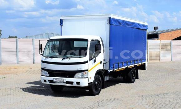 Buy Used Toyota Dyna White Truck in Livingstone in Zambia