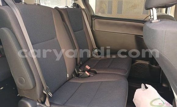 Tenga Tsaru Toyota Voxy Zvimwe Mota in Kalulushi in Copperbelt Tenga Tsaru Toyota Voxy Zvimwe Mota in Kalulushi in Copperbelt