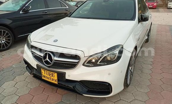 Nunua Ilio tumika Hyundai Accent Nyingine Gari ndani ya Lusaka nchini Zambia