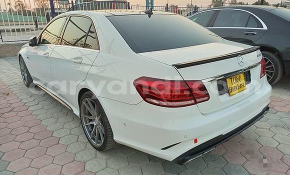 Nunua Ilio tumika Hyundai Accent Nyingine Gari ndani ya Lusaka nchini Zambia Nunua Ilio tumika Hyundai Accent Nyingine Gari ndani ya Lusaka nchini Zambia