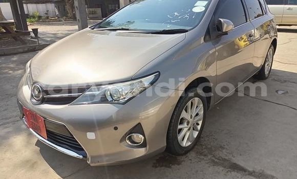 Nunua Ilio tumika Toyota Auris Nyingine Gari ndani ya Lusaka nchini Zambia Nunua Ilio tumika Toyota Auris Nyingine Gari ndani ya Lusaka nchini Zambia