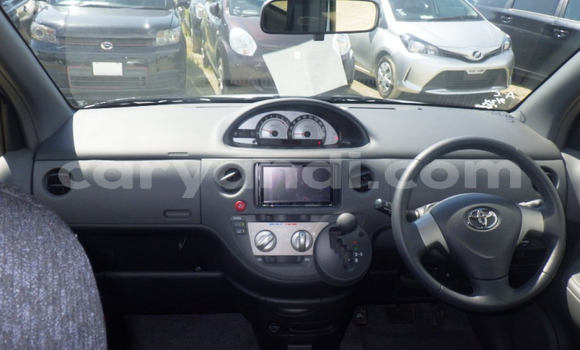 Acheter Occasion Voiture Toyota Sienta Gris à Livingstone, Zambie Acheter Occasion Voiture Toyota Sienta Gris à Livingstone, Zambie