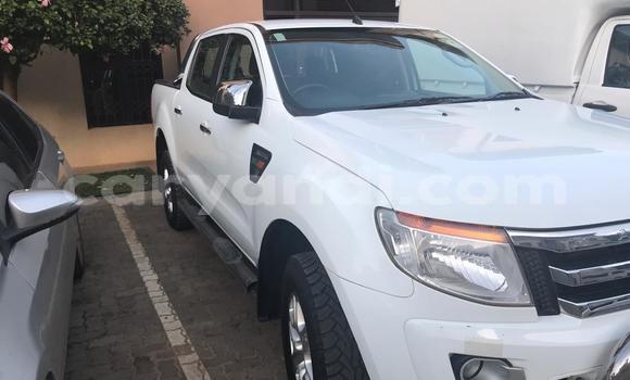 Acheter Occasion Voiture Ford Ranger Blanc à Lusaka, Zambie Acheter Occasion Voiture Ford Ranger Blanc à Lusaka, Zambie