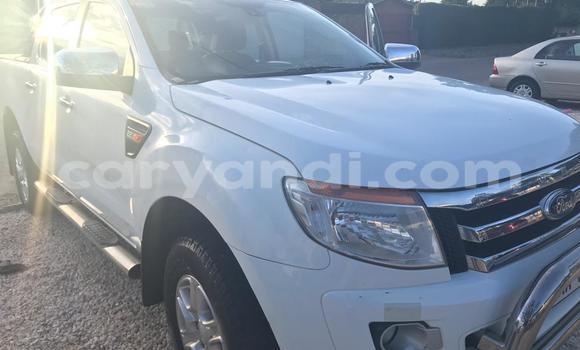 Acheter Occasion Voiture Ford Ranger Blanc à Lusaka, Zambie Acheter Occasion Voiture Ford Ranger Blanc à Lusaka, Zambie